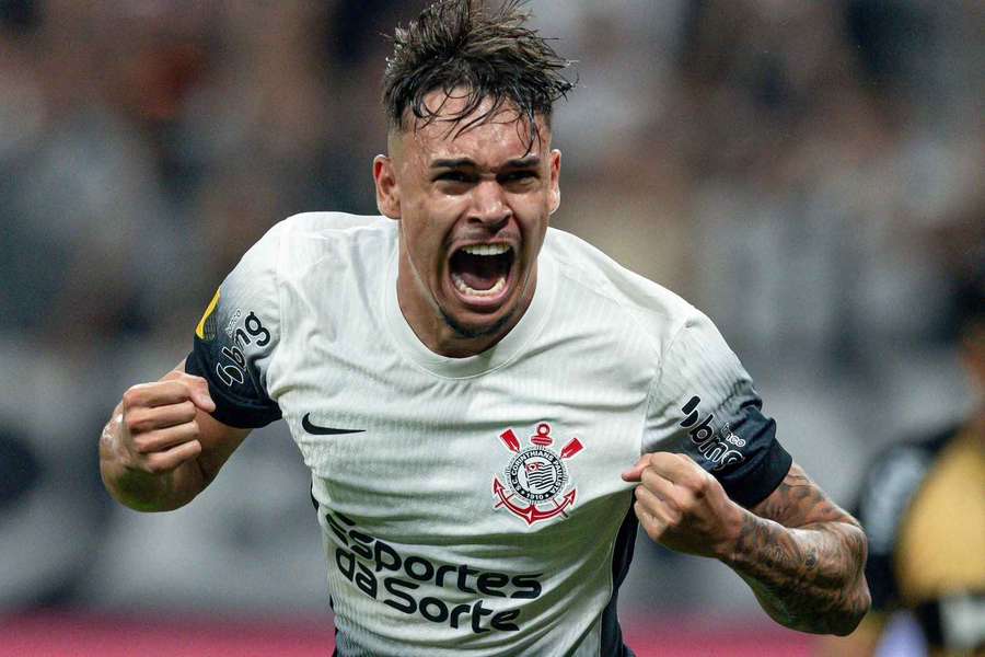 O Corinthians venceu 4 dos 5 jogos em 2025