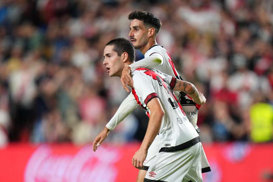 Rayo leave it very late to keep Elche rooted to foot of LaLiga table