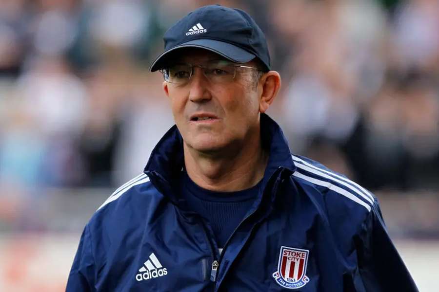 Tony Pulis era treinador do Stoke City Tony Pulis era treinador do Stoke City