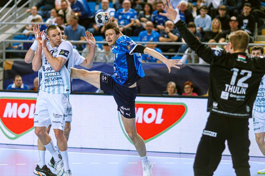 Świetna końcówka Orlen Wisły i podział punktów na zakończenie fazy grupowej Ligi Mistrzów