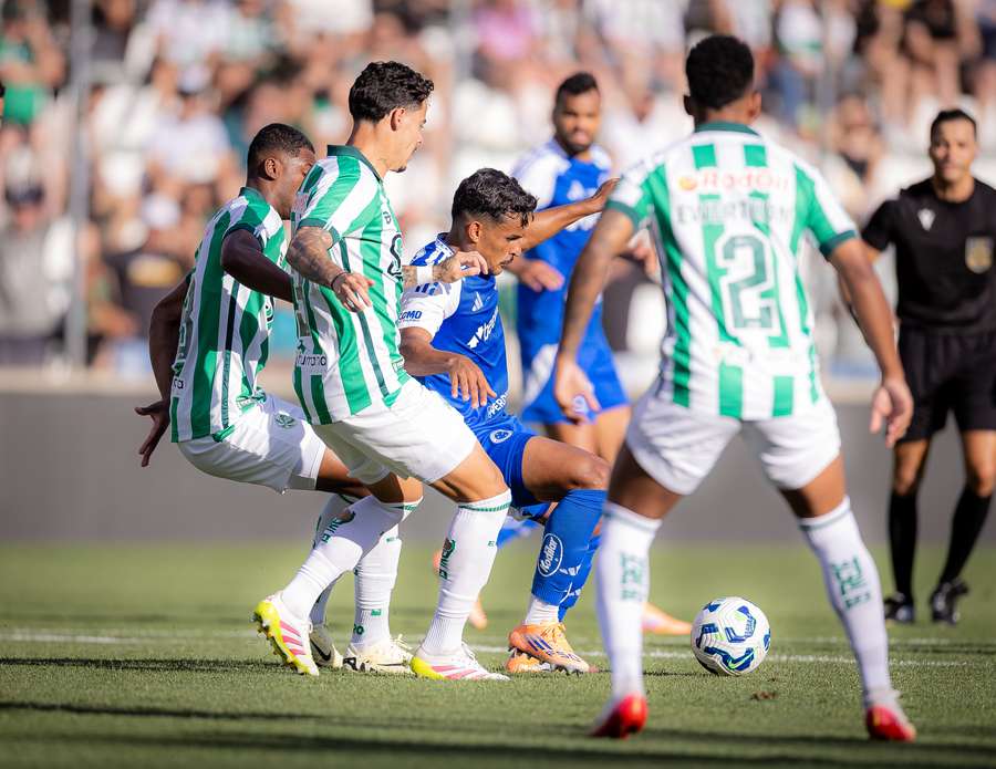 Juventude e Cruzeiro empataram no Alfredo Jaconi