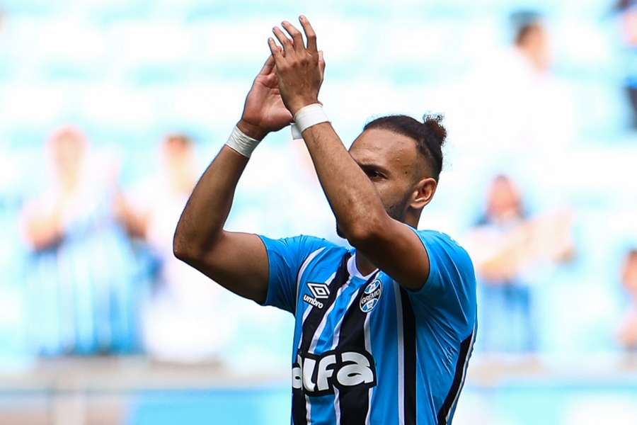 Braithwaite garantiu a vitória do Grêmio sobre o Bahia