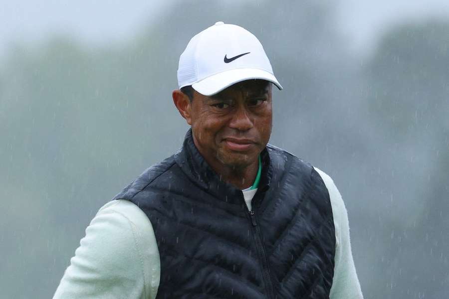 Tiger Woods ocupa locul 54 în competiție în momentul retragerii