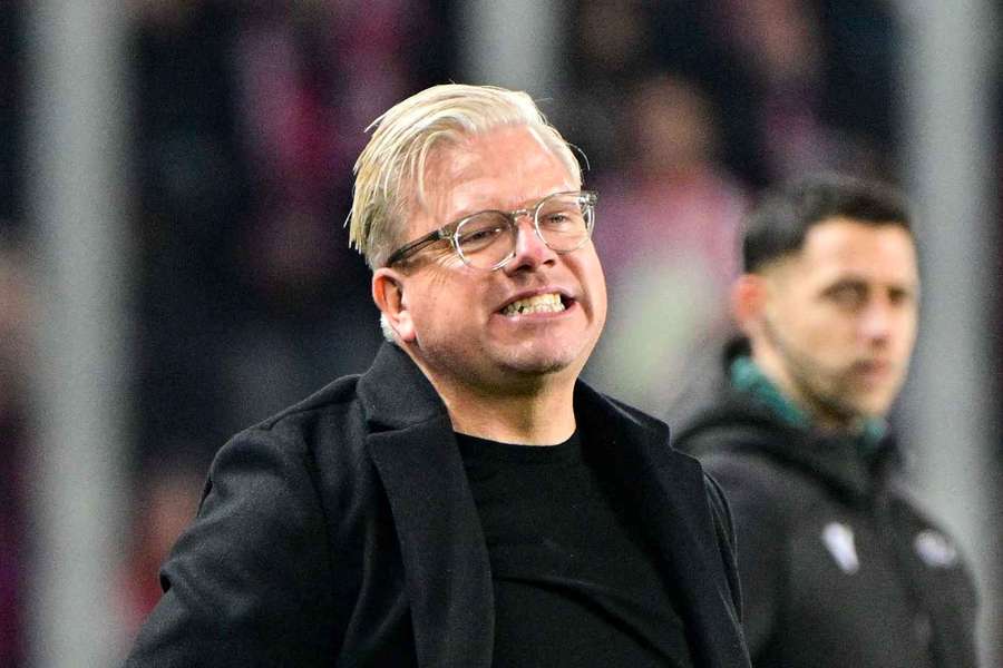 Lars Friis podle expertů debakl s Atlétikem přežije