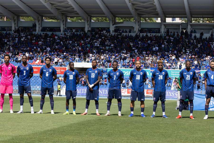 Vozinha (1), Sidny Lopes Cabral (13), Jovane Cabral (7) e Telmo Arcanjo (18) por Cabo Verde Vozinha (1), Sidny Lopes Cabral (13), Jovane Cabral (7) e Telmo Arcanjo (18) por Cabo Verde
