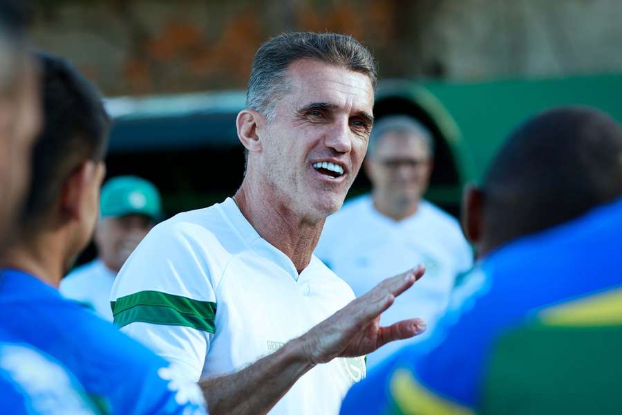 Goiás de Vagner Mancini precisa vencer para retomar a liderança