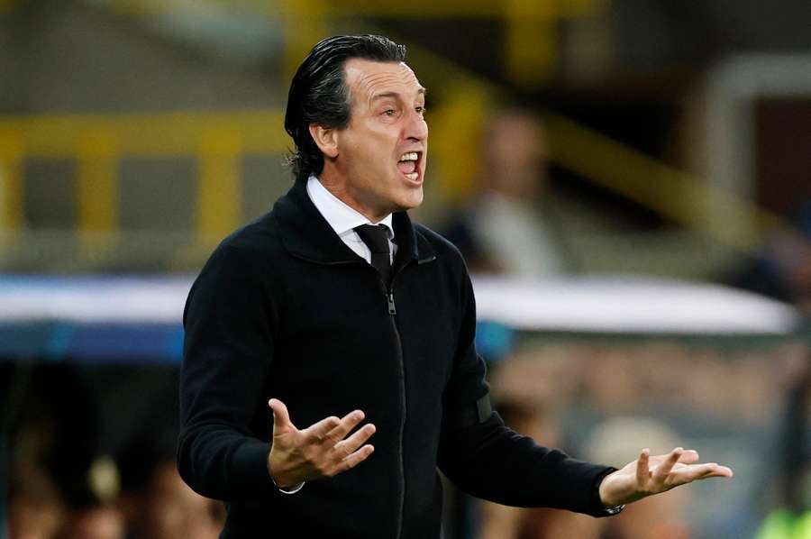Aston Villa manager Unai Emery reacts