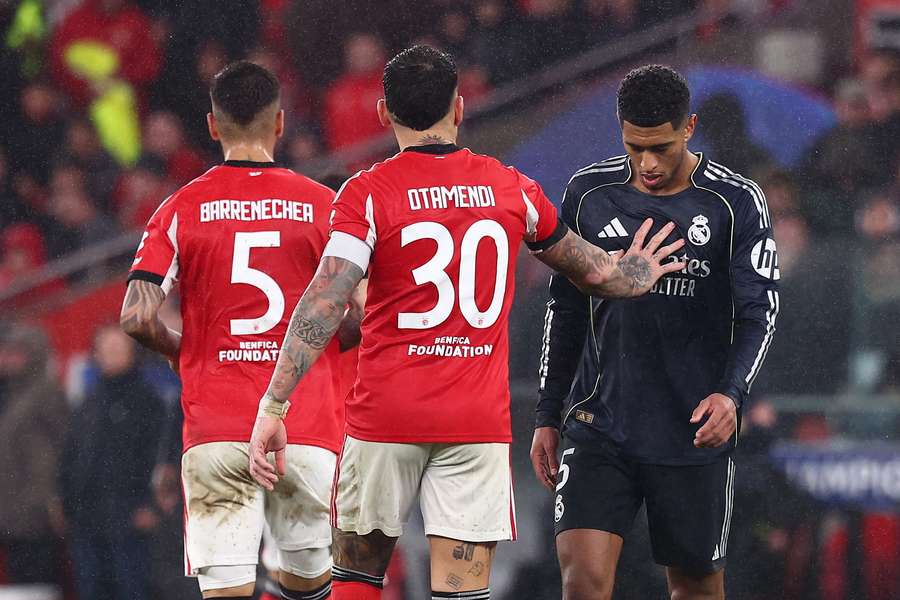 Otamendi trava Bellingham