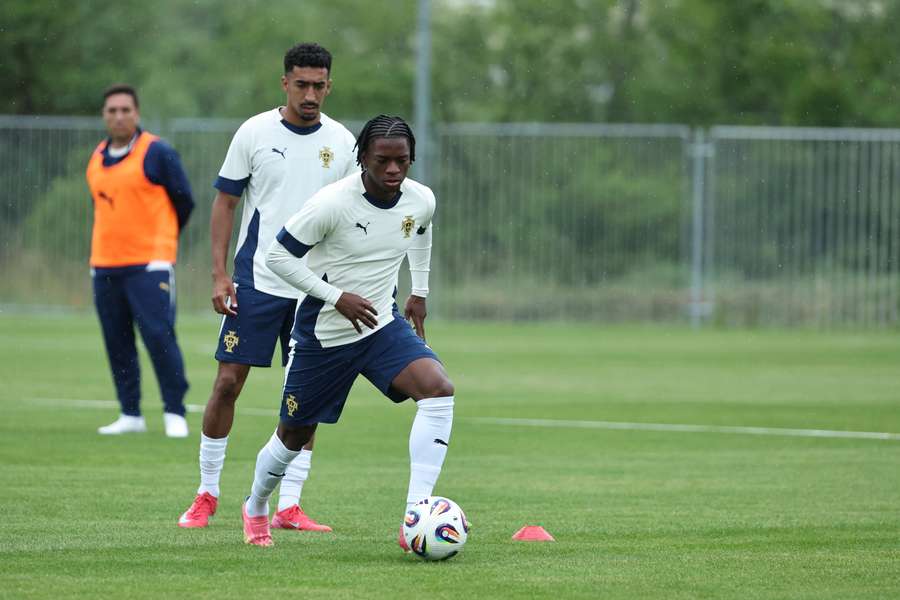 Flávio Nazinho no treino de Portugal