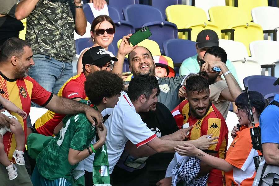 Belaïli garantiu vitória do Espérance sobre o LAFC Belaïli garantiu vitória do Espérance sobre o LAFC