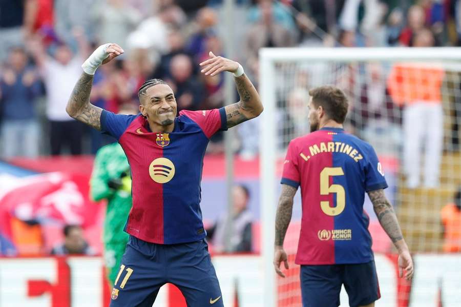 Raphinha brilhou em Barcelona 4x3 Celta de Vigo Raphinha brilhou em Barcelona 4x3 Celta de Vigo