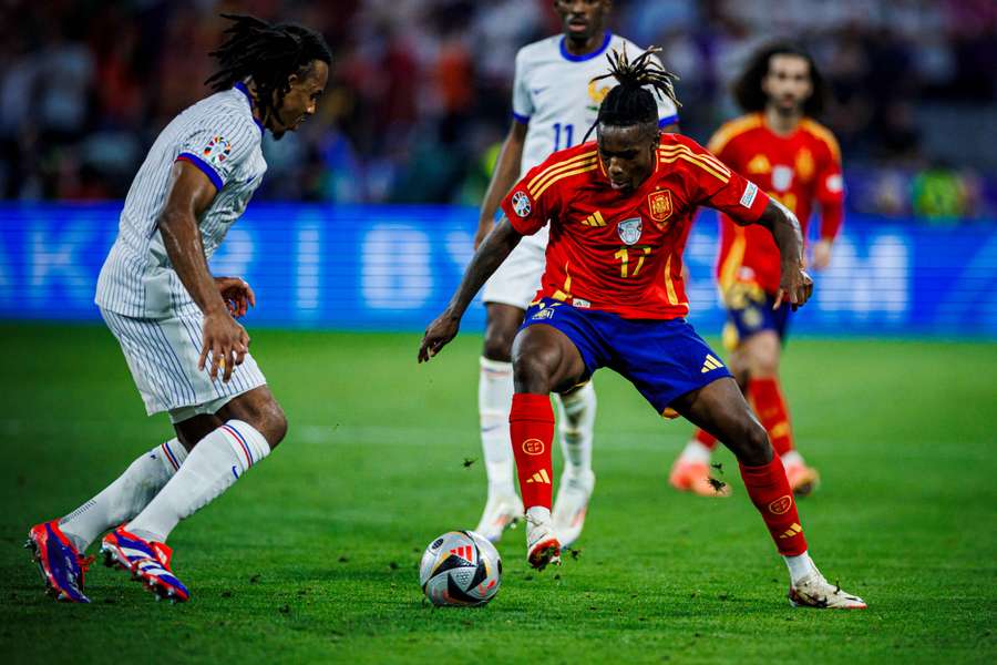 Nico Williams, durante un partido de la Eurocopa 2024.