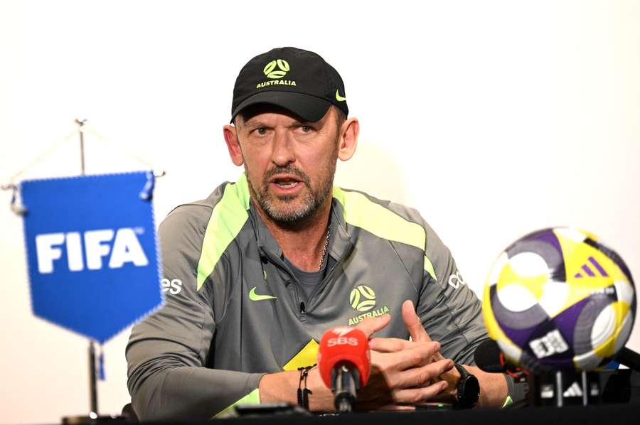 Australia head coach Tony Popovic