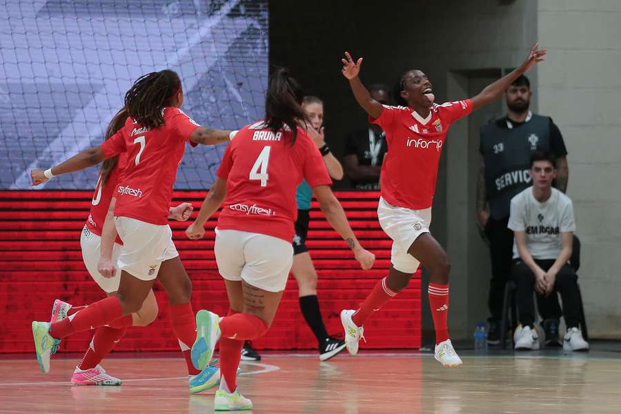Janice marcou os dois golos do Benfica diante do Nun´Álvares