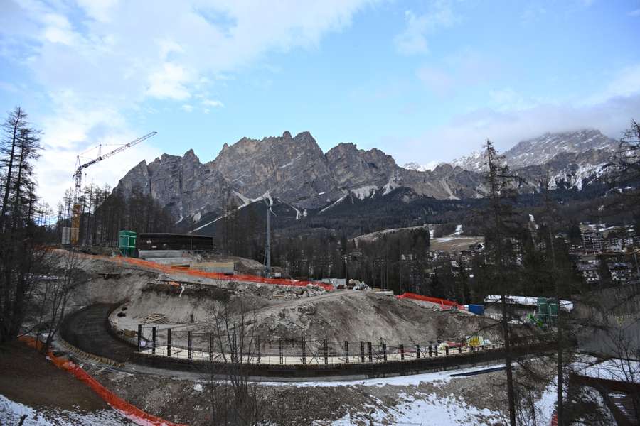 La piste de bobsleigh des JO 2026 en janvier 2025.