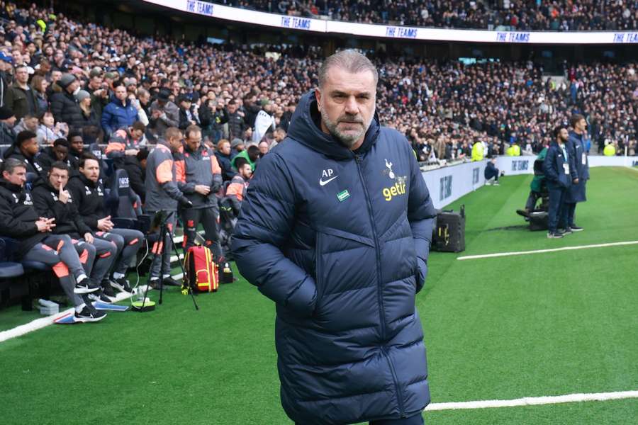 Tottenham Hotspur zal niet veel geld uitgeven aan één speler, zegt Postecoglou