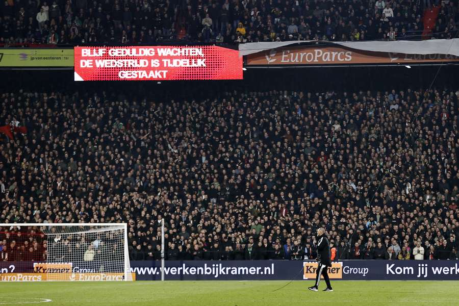 Supportersvereniging De Feijenoorder neemt 'nadrukkelijk' afstand van wangedrag