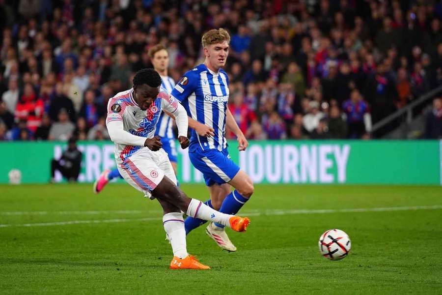 Bolesna lekcja Lecha w Anglii. Crystal Palace rozbiło Kolejorza na start fazy ligowej LE Bolesna lekcja Lecha w Anglii. Crystal Palace rozbiło Kolejorza na start fazy ligowej LE