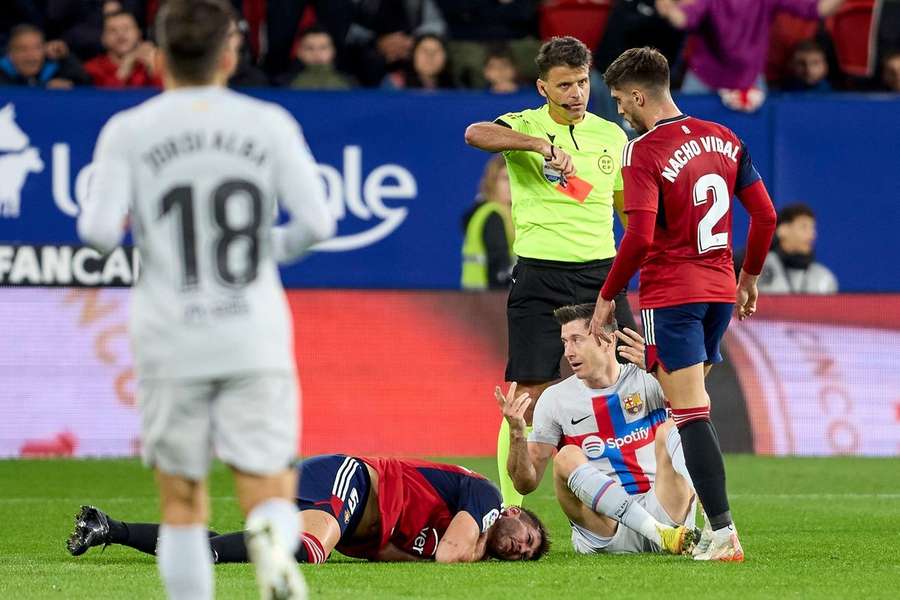 Lewandowski bude po MS v Kataru Barceloně chybět tři zápasy.