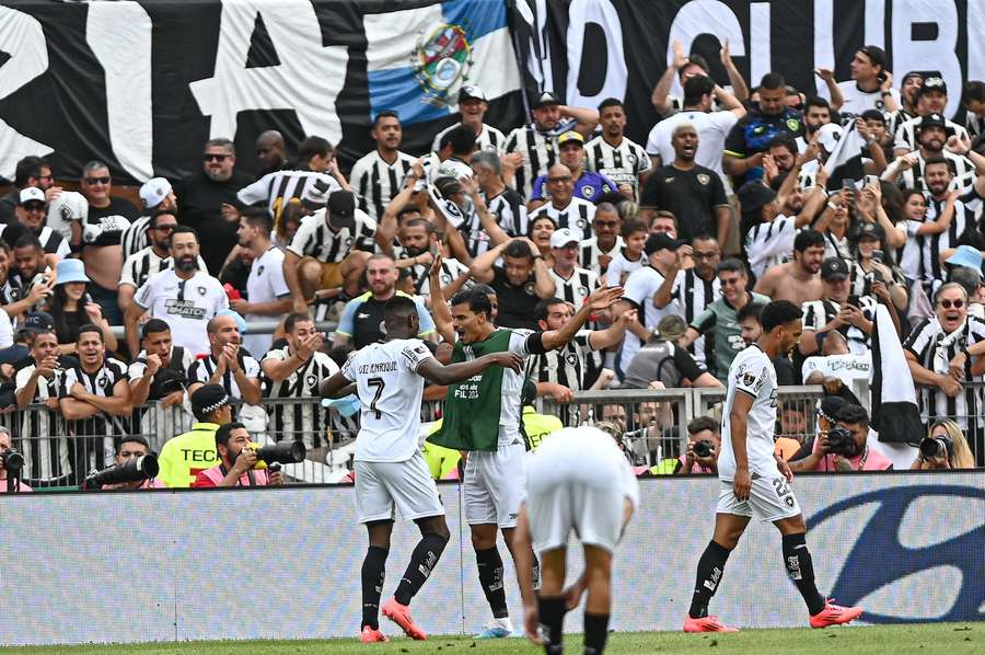 Botafogo sa teší z historického úspechu.