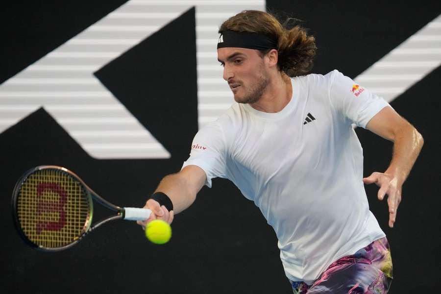 ATP AO dag 9: Tsitsipas wint in straight sets en komt Khachanov tegen in halve finale