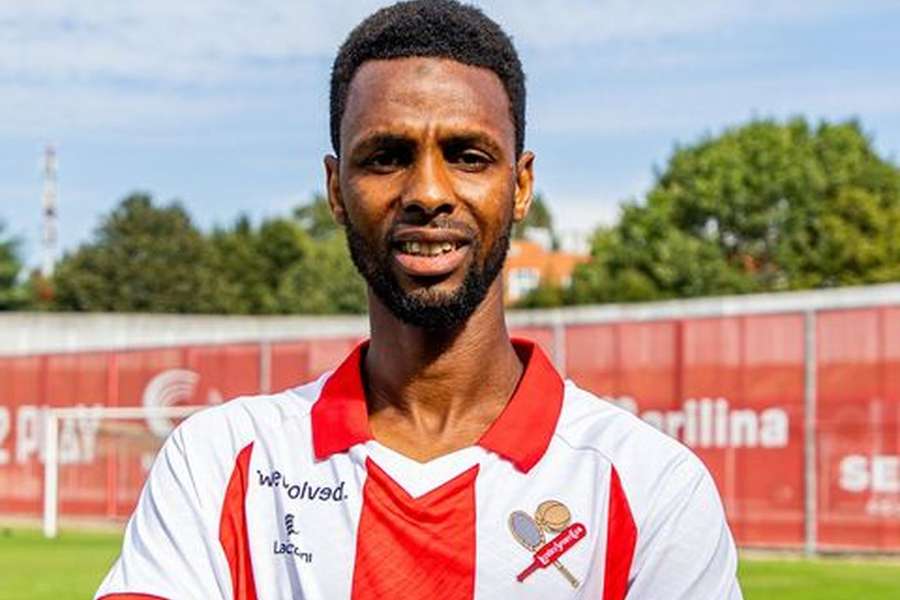 Alhassan assinou pelo Leixões