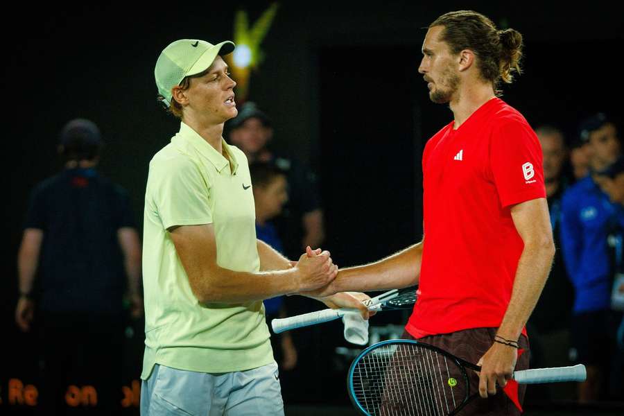 Zverev (R) congratulates Sinner