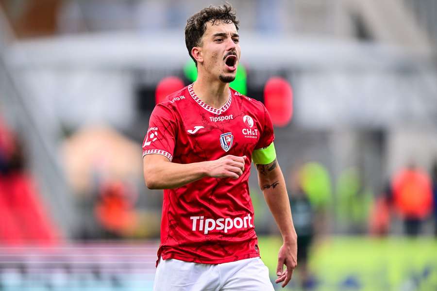 Vojtěch Patrák přispěl gólem k výhře Pardubic na Spartě 4:2.