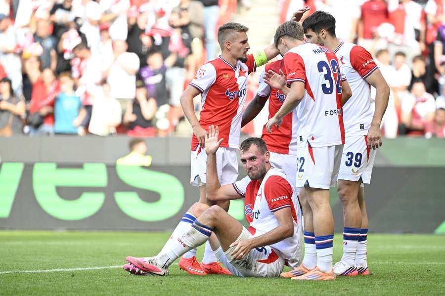 Slavia si doma poradila se Zbrojovkou.