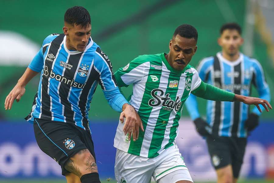 Grêmio e Juventude fazem duelo gaúcho em Porto Alegre