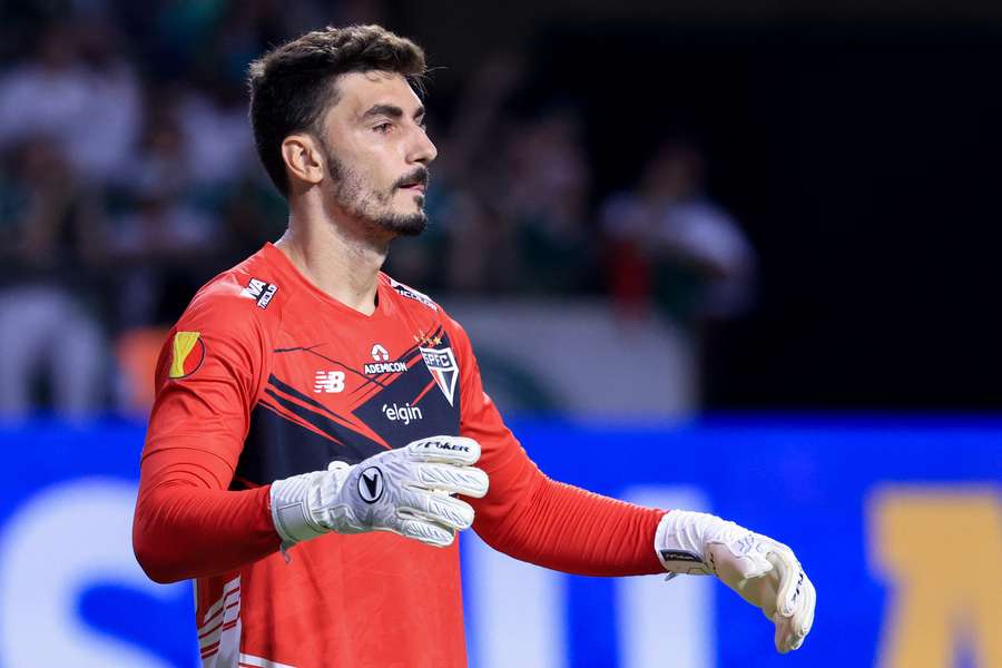 Rafael é o titular absoluto do gol do São Paulo