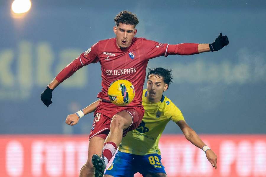 Santi García é o jogador com mais amarelos