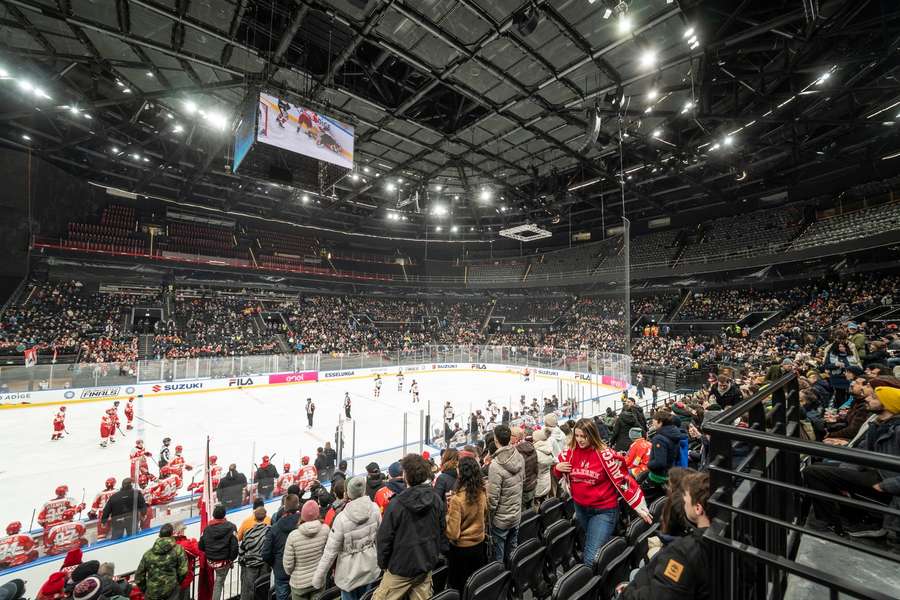 Tak to vypadá v hale v Miláně.