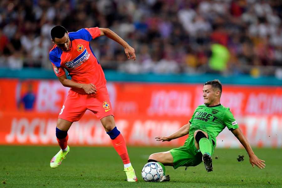 FCSB și Dinamo se întâlnesc sâmbătă, 22 iulie, de la orele 21:30, pe stadionul Arcul de Triumf, în derby-ul din etapa a 2-a a Superligii