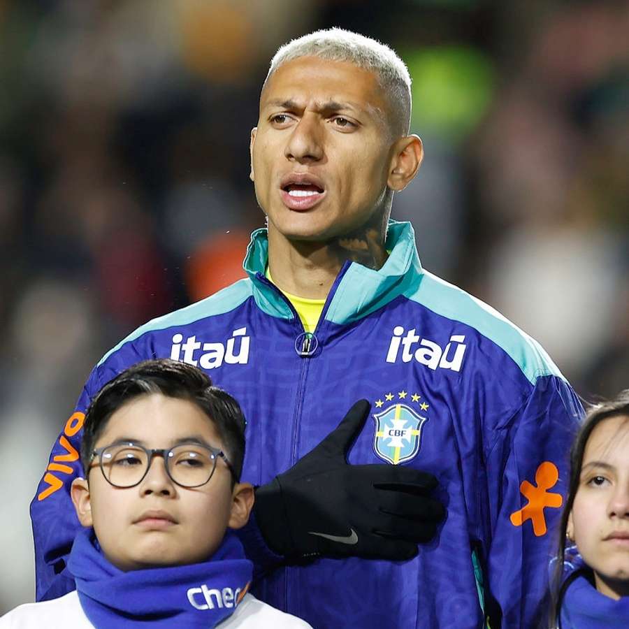 Richarlison briga por vaga no ataque da Seleção