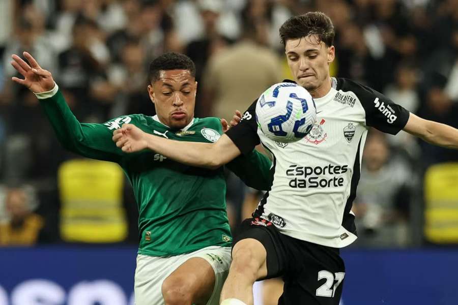Corinthians e Palmeiras empataram Dérbi em Itaquera