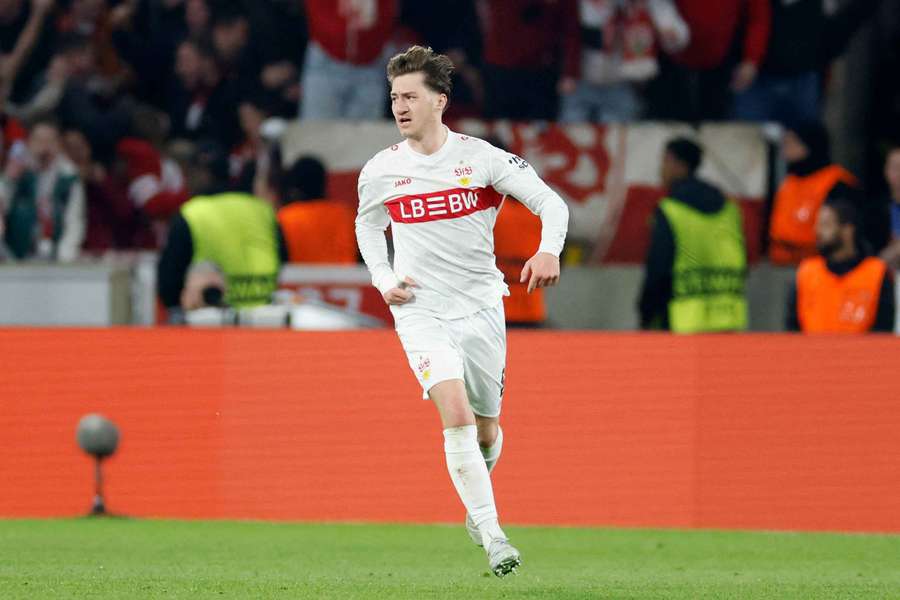 Stuttgart set asking price for Man United target Angelo Stiller