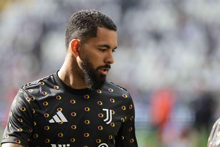 Douglas Luiz antes do Juventus - Monza