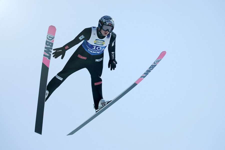 Marius Lindvik steht im Zentrum der Manipulationsaffäre im Skispringen.