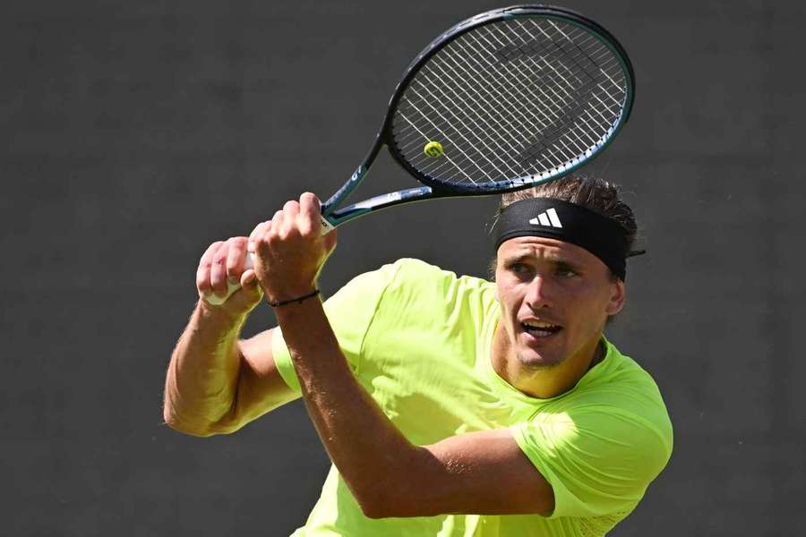 Alexander Zverev gewinnt in zwei Sätzen.