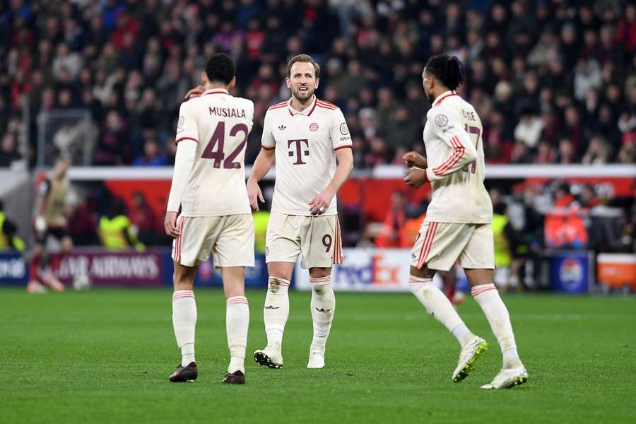 Jamal Musiala (l.), Harry Kane (m.) und Michael Olise (r.)
