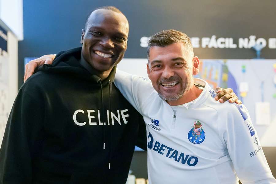 Aboubakar com Sérgio Conceição