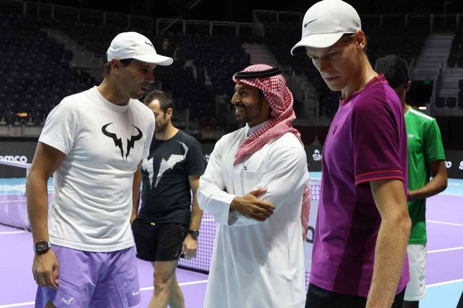 Rafael Nadal und Jannik Sinner in Saudi Arabien.