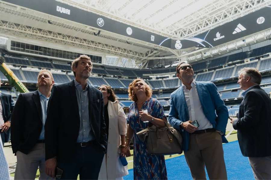 Miembros de la organización en el Bernabéu Miembros de la organización en el Bernabéu