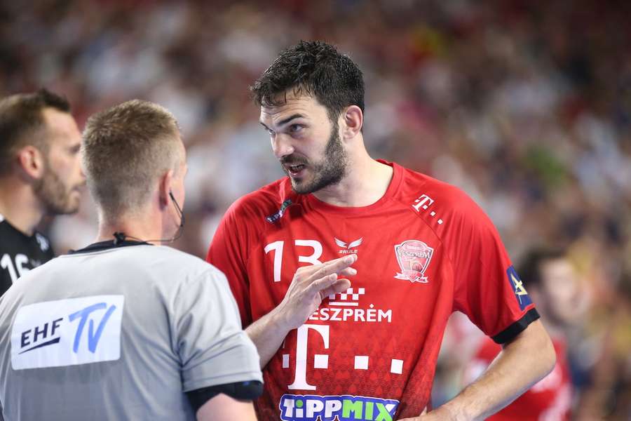 Handbal: Sârbul Petar Nenadic a semnat cu PSG