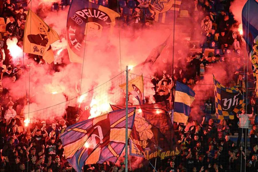 Inclusiv Petrolul a fost sancționată din cauza suporterilor