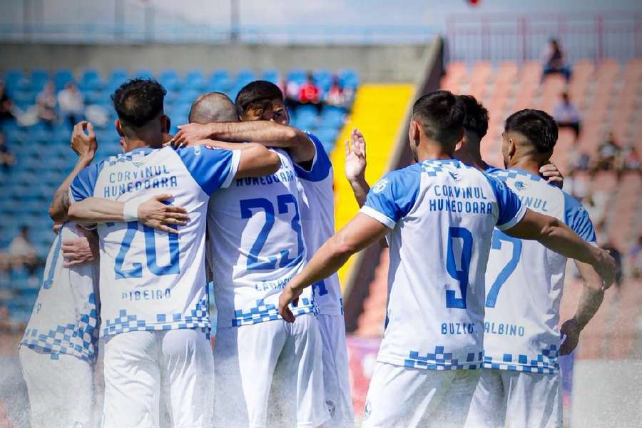Corvinul câștigă la Oradea și face un nou pas spre promovare