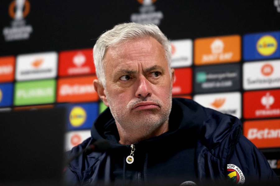 Mourinho, entrenador del Fenerbahçe