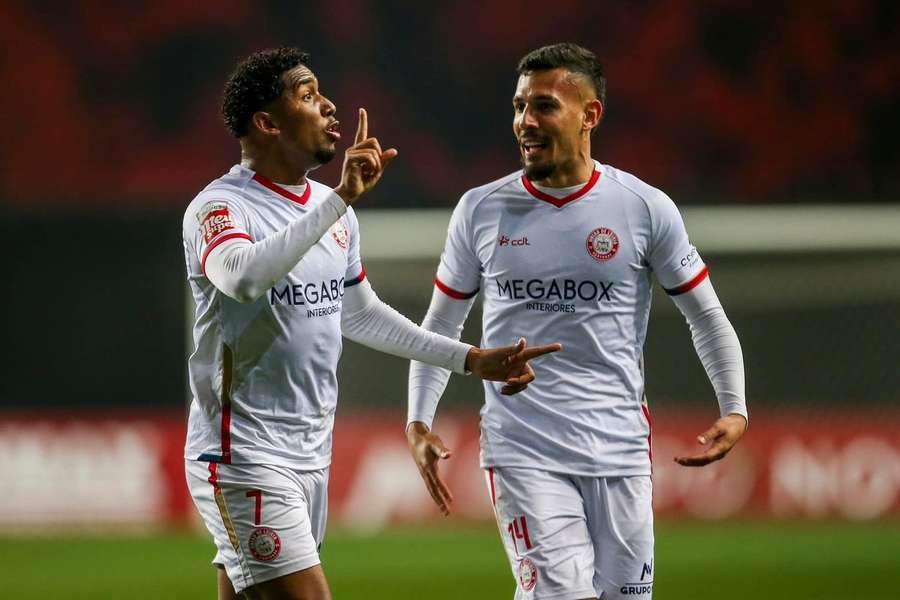 Ryan fez o golo que empatou a partida Ryan fez o golo que empatou a partida