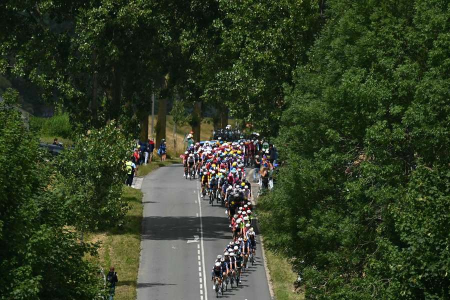 Turul se îndreaptă spre Normandia